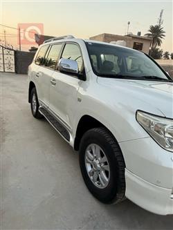 تويوتا لاندكروزر